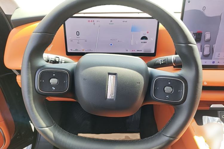 Used Wey Lanshan 2025 Four-Wheel Drive Max Steering Wheel