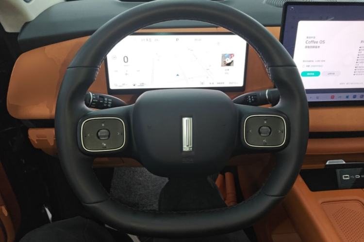 Used Wey Lanshan 2025 Four-Wheel Drive Ultra Steering Wheel