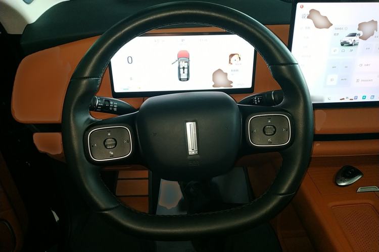 Used Wey Lanshan 2025 Four-Wheel Drive Max Steering Wheel