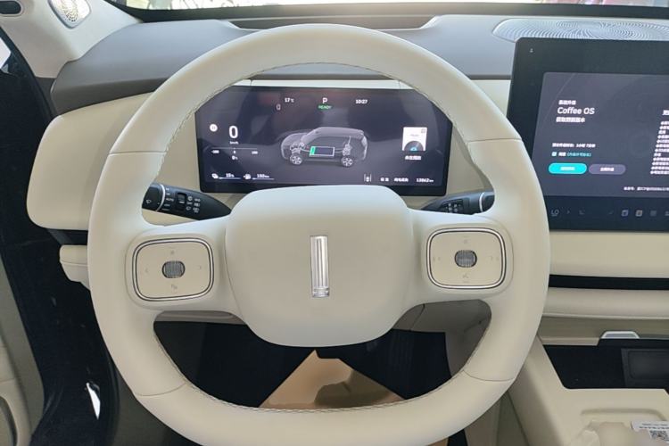 Used Wey Lanshan 2025 Four-Wheel Drive Max Steering Wheel