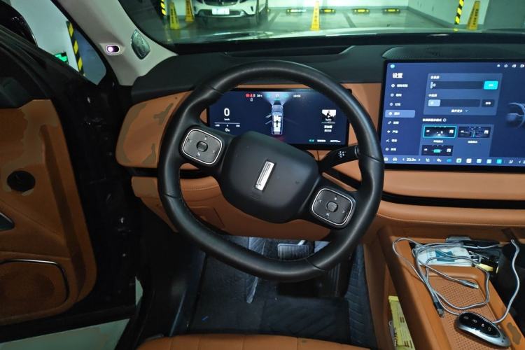 Used Wey Lanshan 2025 Four-Wheel Drive Max Steering Wheel