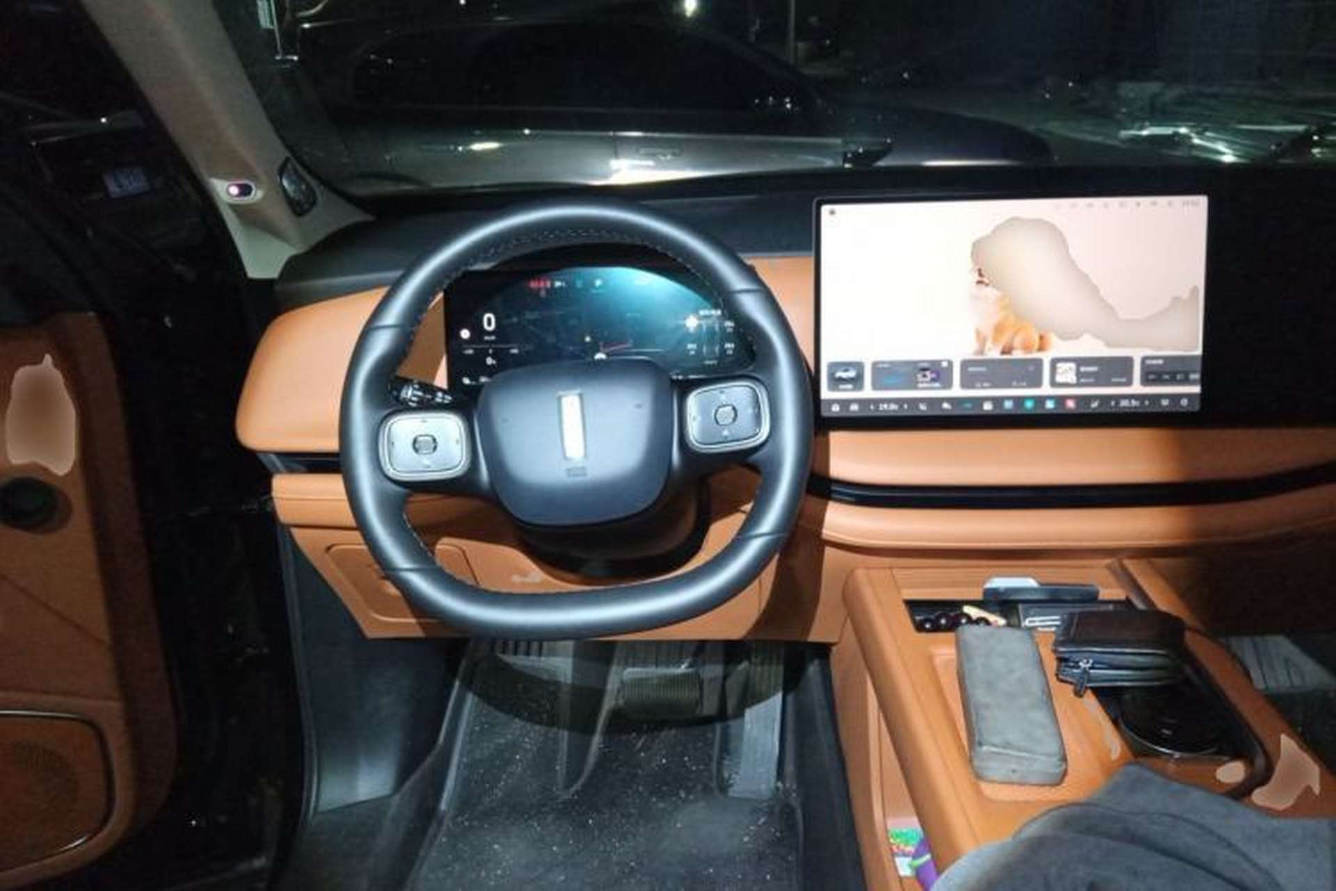 Used Wey Lanshan 2025 Four-Wheel Drive Max Steering Wheel