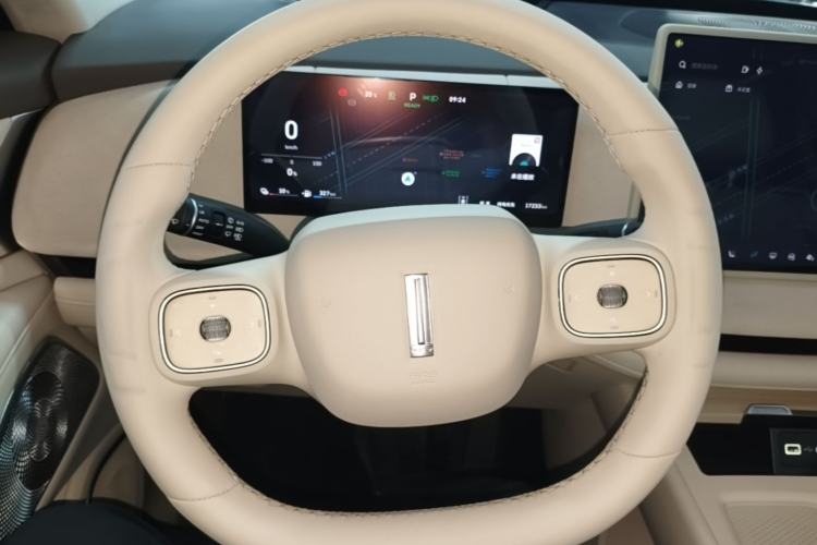 Used Wey Lanshan 2025 Four-Wheel Drive Ultra Steering Wheel