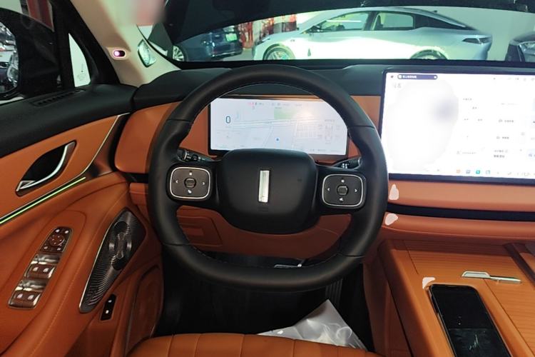 Used Wey Lanshan 2025 Four-Wheel Drive Max Steering Wheel
