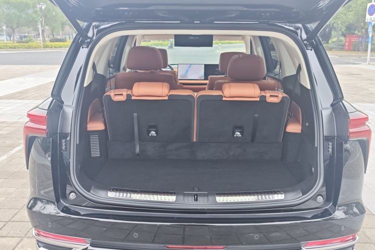 Used Wey Lanshan 2025 Four-Wheel Drive Ultra Trunk