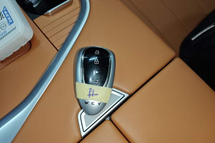 Used Wey Lanshan 2025 Four-Wheel Drive Ultra Vehicle Key