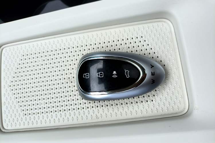 Used Wey Lanshan 2025 Four-Wheel Drive Max Vehicle Key