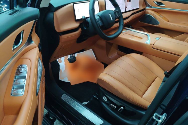 Used Wey Lanshan 2025 Four-Wheel Drive Max Driver Seat