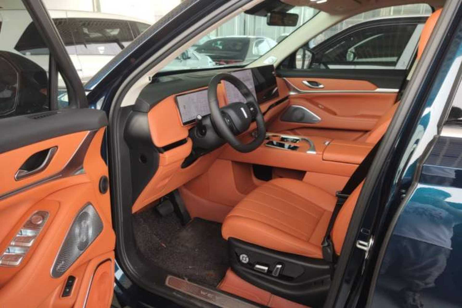 Used Wey Lanshan 2025 Four-Wheel Drive Ultra Driver Seat