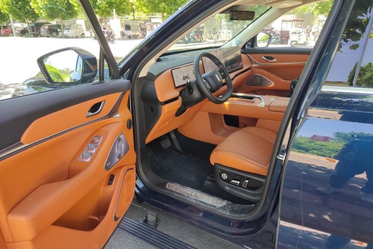 Used Wey Lanshan 2025 Four-Wheel Drive Max Driver Seat