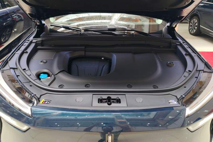 Used Wey Lanshan 2025 Four-Wheel Drive Max Engine Bay