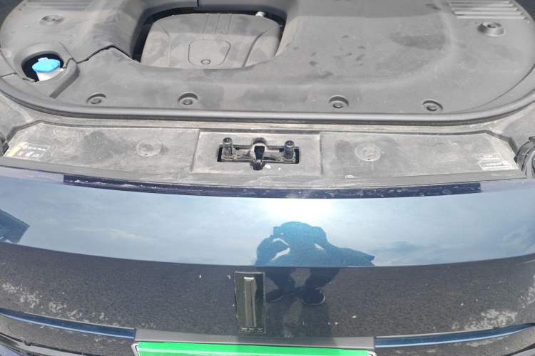 Used Wey Lanshan 2025 Four-Wheel Drive Ultra Engine Bay