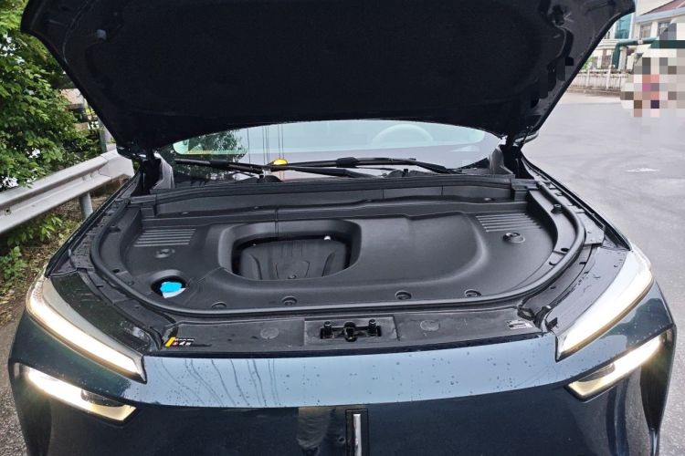 Used Wey Lanshan 2025 Four-Wheel Drive Max Engine Bay