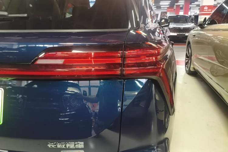 Used Wey Lanshan 2025 Four-Wheel Drive Max Exterior 3