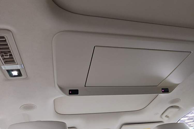 Used Wey Lanshan 2025 Four-Wheel Drive Max Headliner