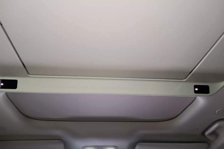 Used Wey Lanshan 2025 Four-Wheel Drive Max Headliner