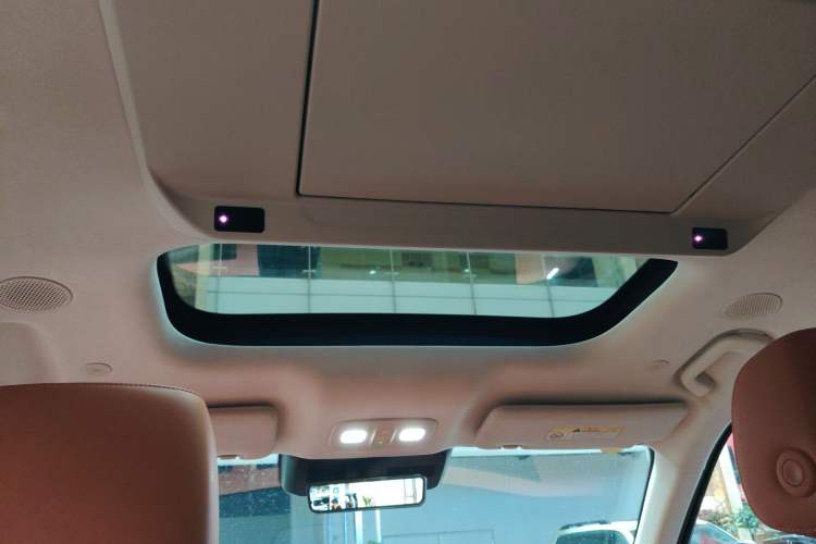 Used Wey Lanshan 2025 Four-Wheel Drive Max Headliner