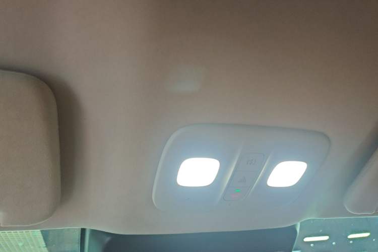 Used Wey Lanshan 2025 Four-Wheel Drive Ultra Headliner