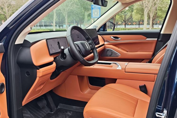 Used Wey Lanshan 2025 Four-Wheel Drive Max Interior 2