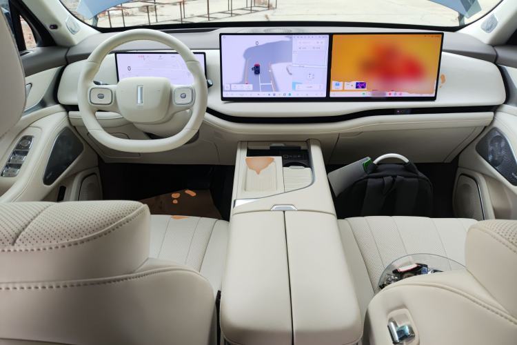 Used Wey Lanshan 2025 Four-Wheel Drive Ultra Interior 2