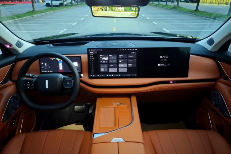 Used Wey Lanshan 2025 Four-Wheel Drive Max Interior 2