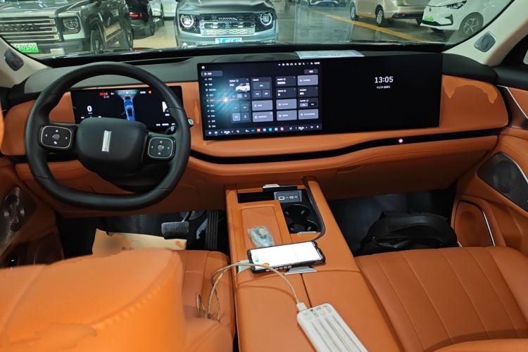 Used Wey Lanshan 2025 Four-Wheel Drive Max Interior 2