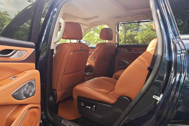 Used Wey Lanshan 2025 Four-Wheel Drive Max Interior 3