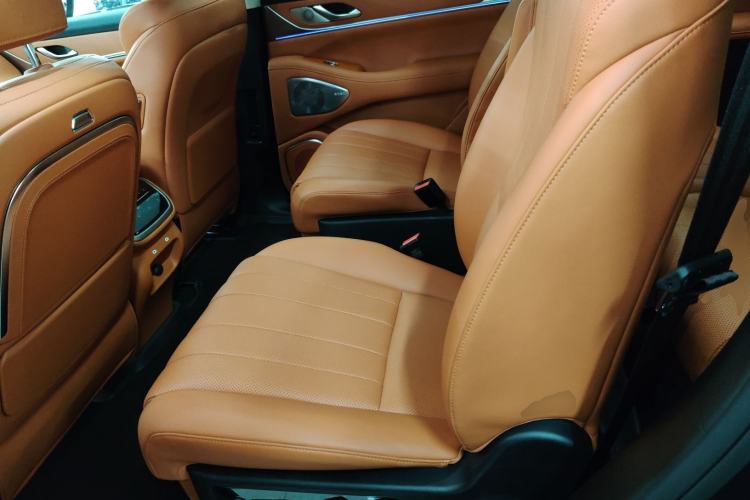 Used Wey Lanshan 2025 Four-Wheel Drive Max Interior 4