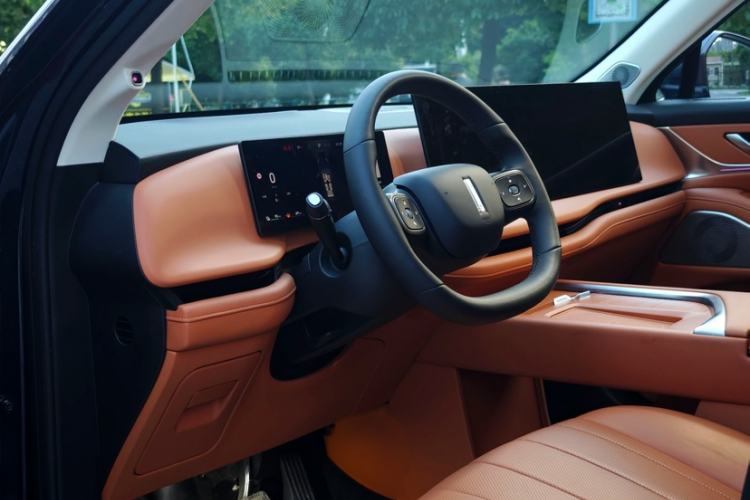 Used Wey Lanshan 2025 Four-Wheel Drive Max Interior 4