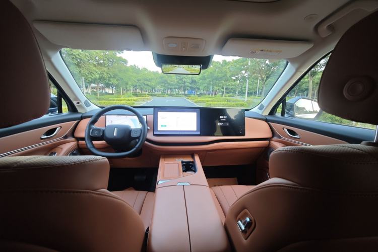 Used Wey Lanshan 2025 Four-Wheel Drive Max Interior 4