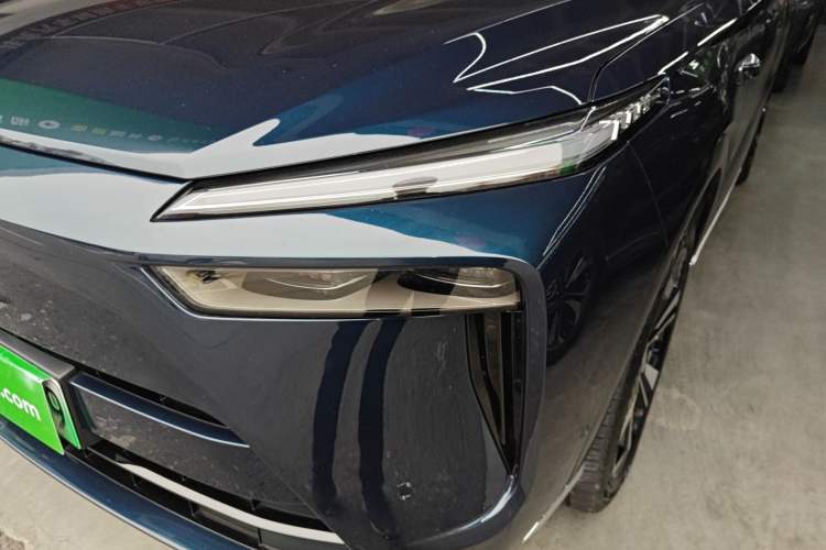 Used Wey Lanshan 2025 Four-Wheel Drive Max Left Front Headlight