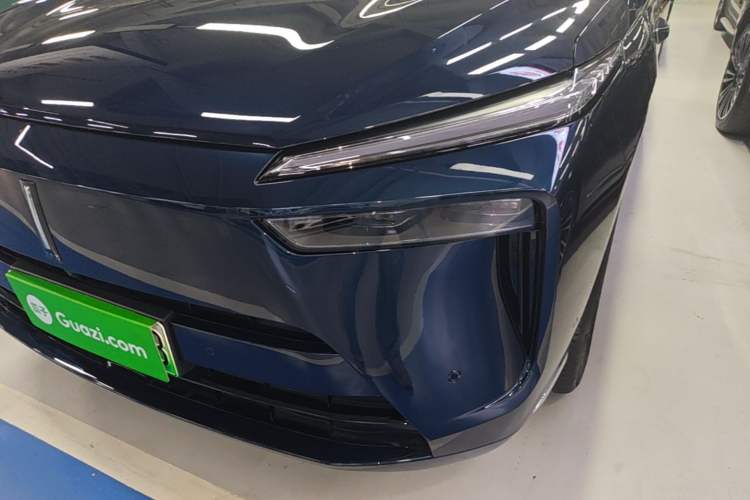 Used Wey Lanshan 2025 Four-Wheel Drive Max Left Front Headlight