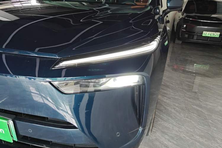 Used Wey Lanshan 2025 Four-Wheel Drive Max Left Front Headlight