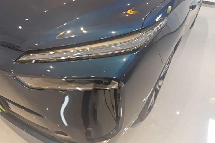 Used Wey Lanshan 2025 Four-Wheel Drive Max Left Front Headlight