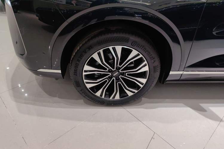 Used Wey Lanshan 2025 Four-Wheel Drive Max Left Front Wheel Hub