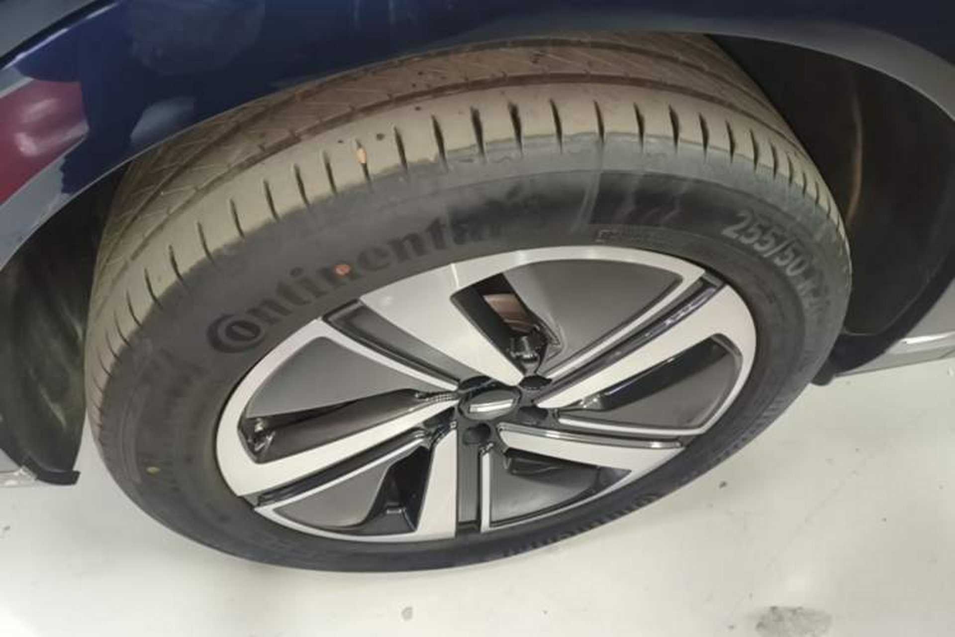Used Wey Lanshan 2025 Four-Wheel Drive Max Left Front Wheel Hub