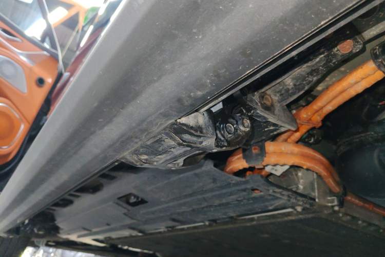Used Wey Lanshan 2025 Four-Wheel Drive Max Left Side Sill