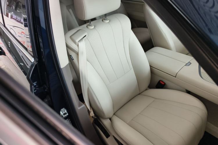 Used Wey Lanshan 2025 Four-Wheel Drive Ultra Right Front Seat