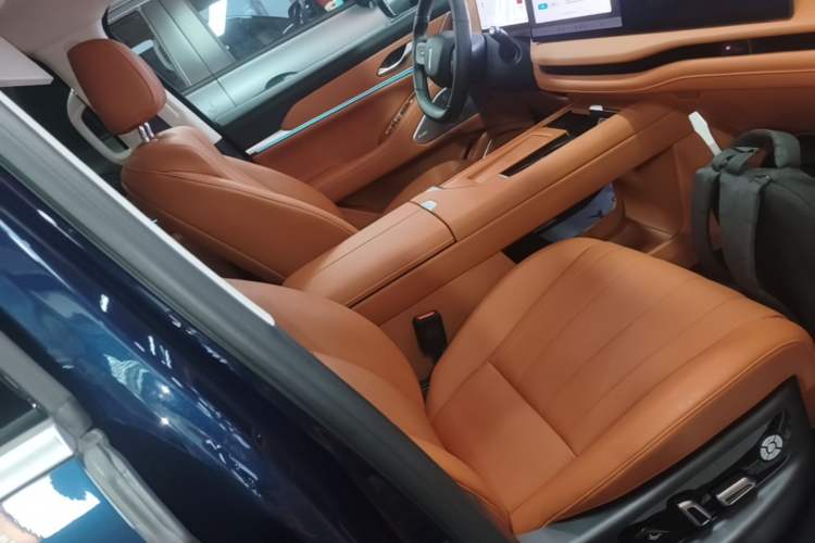Used Wey Lanshan 2025 Four-Wheel Drive Max Right Front Seat