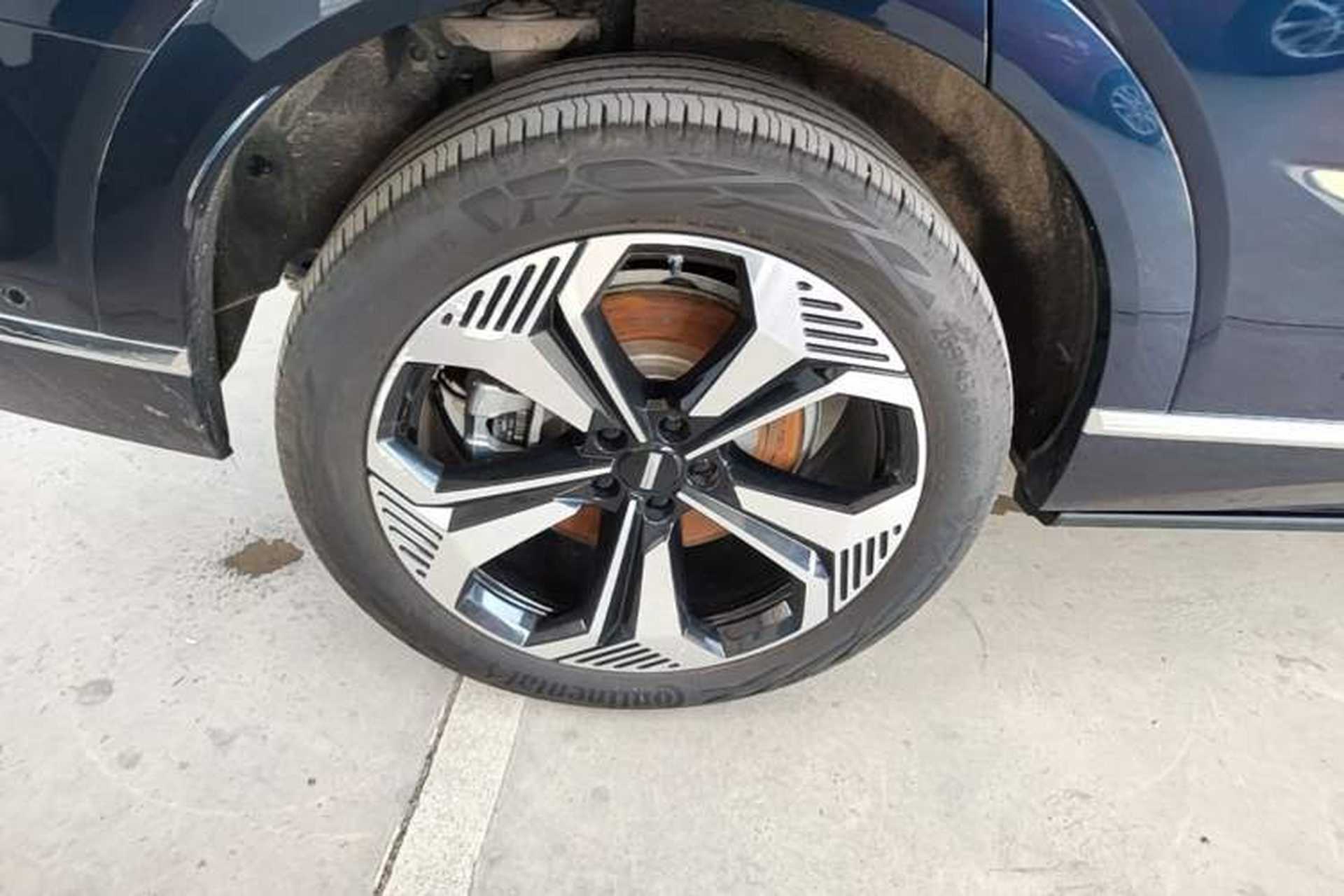 Used Wey Lanshan 2025 Four-Wheel Drive Max Right Rear Wheel Hub