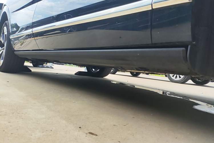 Used Wey Lanshan 2025 Four-Wheel Drive Max Right Side Sill