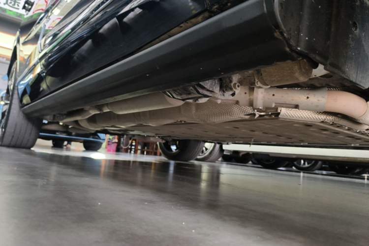 Used Wey Lanshan 2025 Four-Wheel Drive Ultra Right Side Sill