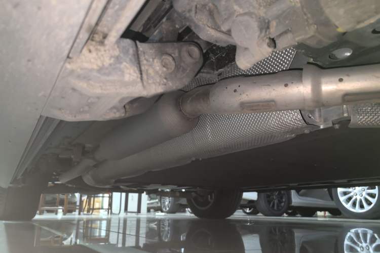 Used Wey Lanshan 2025 Four-Wheel Drive Max Right Side Sill