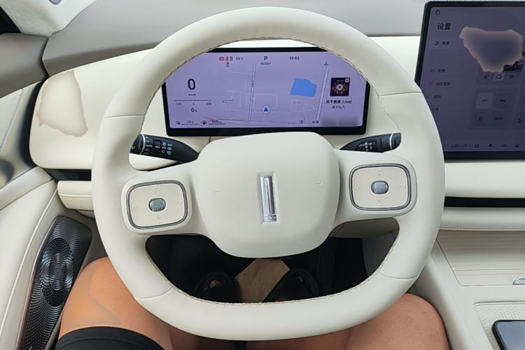 Used Wey Lanshan 2025 Four-Wheel Drive Max Steering Wheel