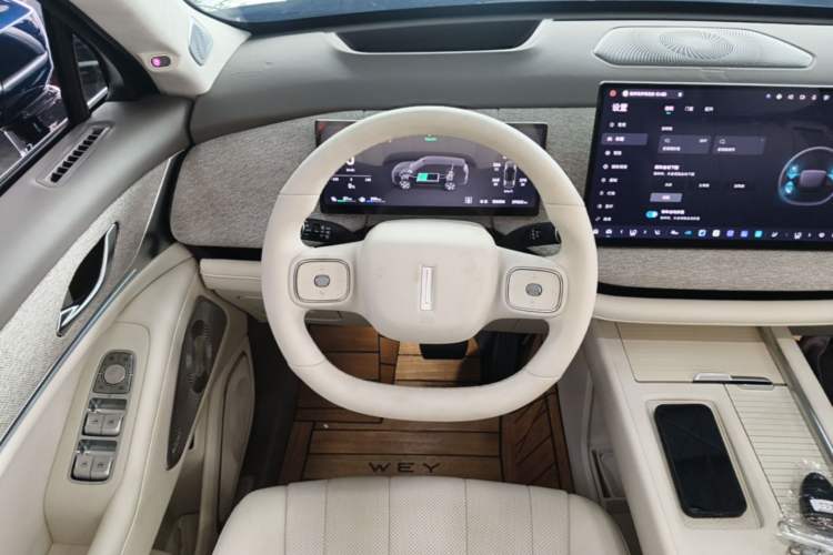 Used Wey Lanshan 2025 Four-Wheel Drive Ultra Steering Wheel