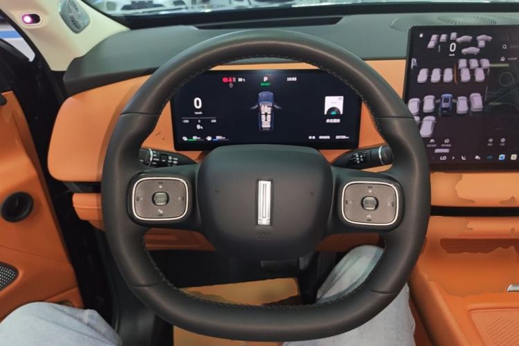 Used Wey Lanshan 2025 Four-Wheel Drive Max Steering Wheel