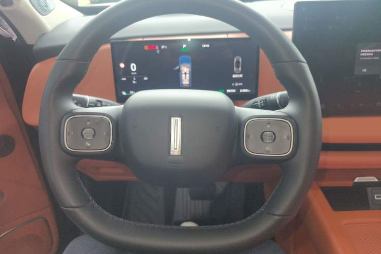 Used Wey Lanshan 2025 Four-Wheel Drive Max Steering Wheel