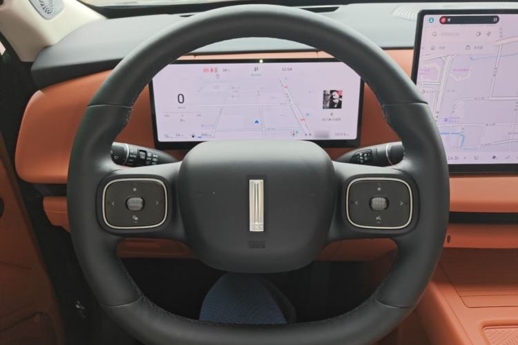 Used Wey Lanshan 2025 Four-Wheel Drive Max Steering Wheel