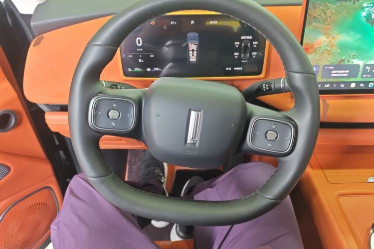Used Wey Lanshan 2025 Four-Wheel Drive Ultra Steering Wheel