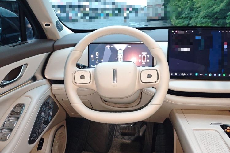 Used Wey Lanshan 2025 Four-Wheel Drive Max Steering Wheel